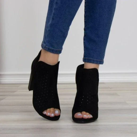 Perforated Block Heel Sandal Ankle Bootie - Picture 5 of 9